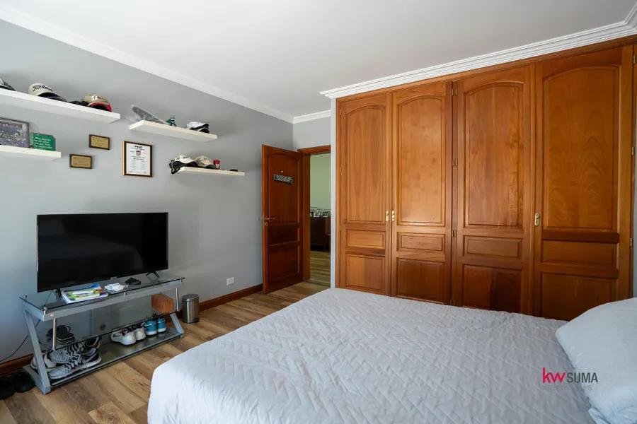 Casa En Venta En Abril Club De Campo